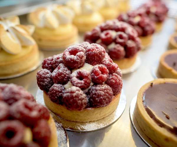 Raspberry tarts